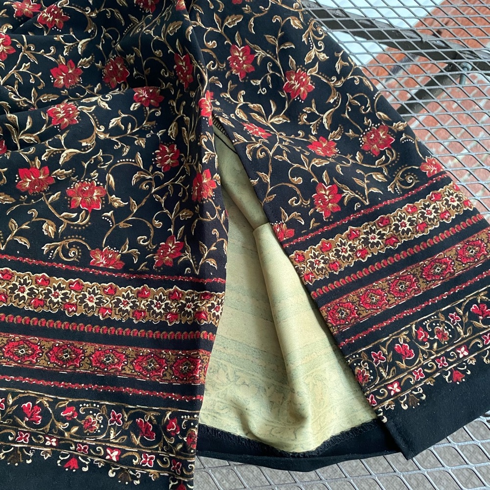 Briggs New York Women's A-Line Midi Skirt With Slit Size 16 - Picture 10 of 16